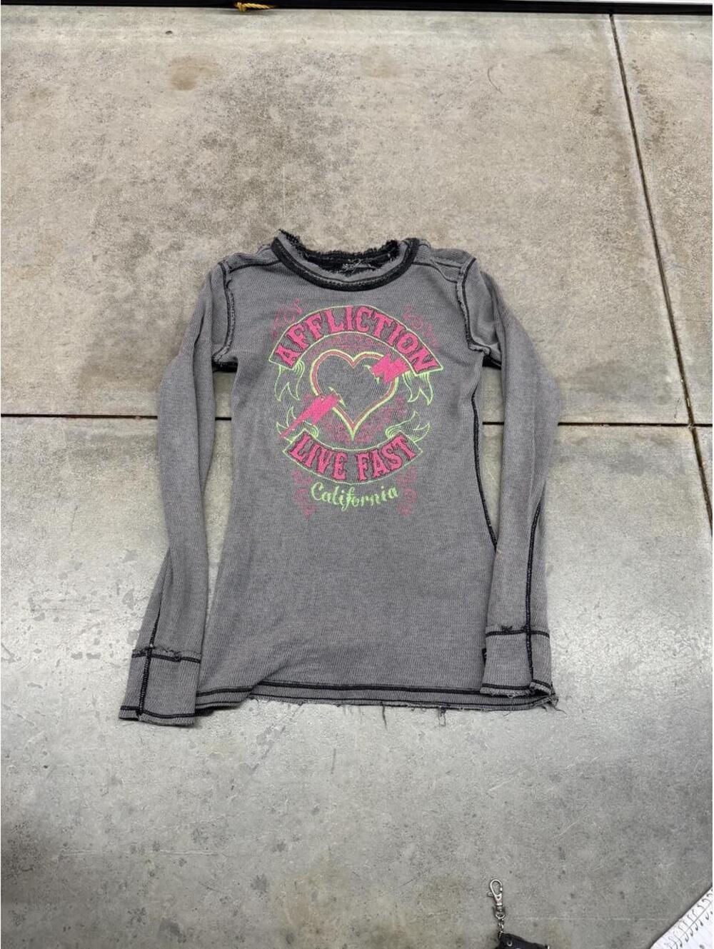 vintage affliction american customs grey thermal skull reversible shirt WOMENS